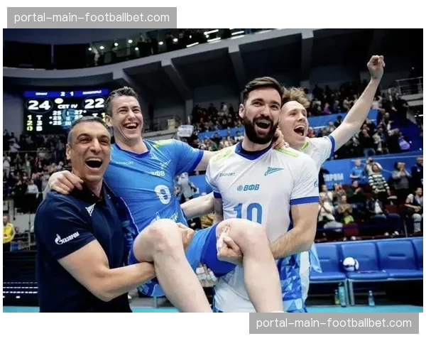 巴西男排副攻卢卡斯与俄超豪门续约两年，年薪据悉为同位置世界顶薪